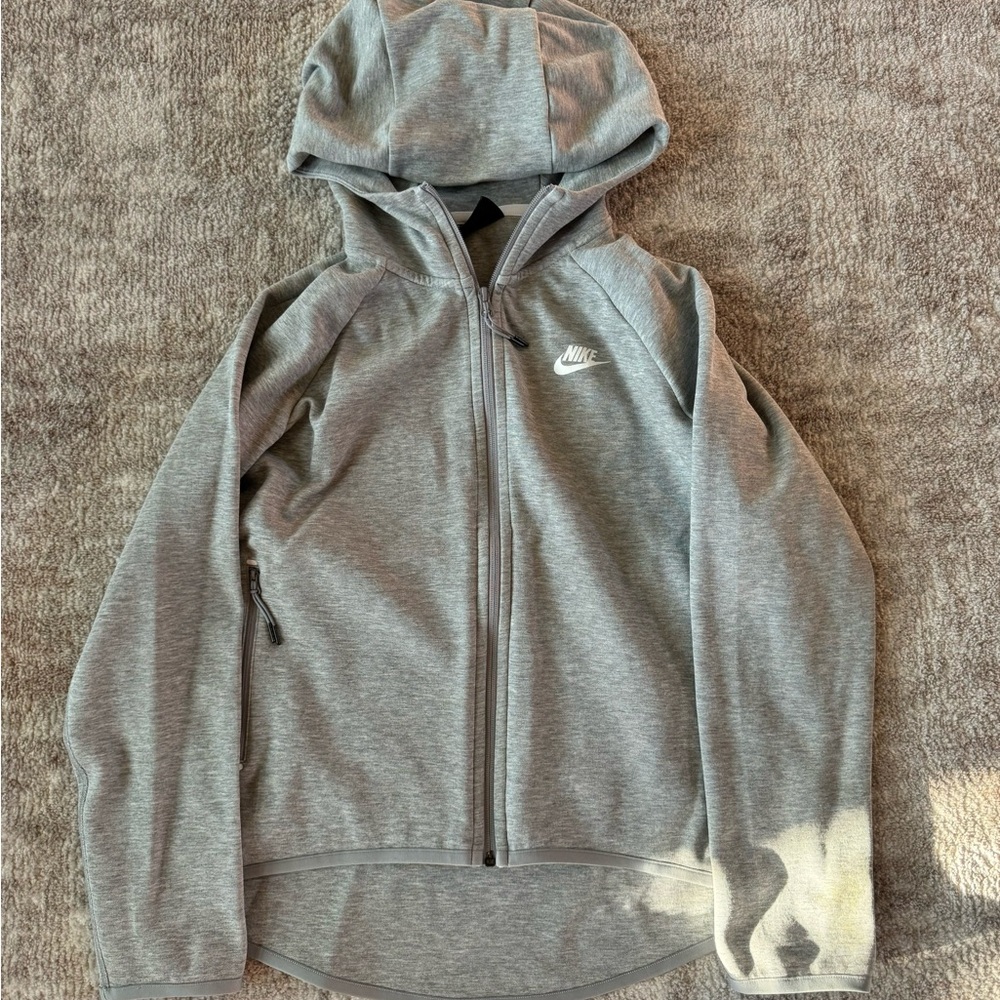 Nike Tech Fleece Heather Grey Womens Size M Jacket